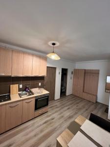 Modern & spacious apartment with 2 rooms near VIVO mall