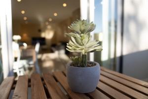 12B ABNB-Style Street View 2BR With Free Parking In Burwood