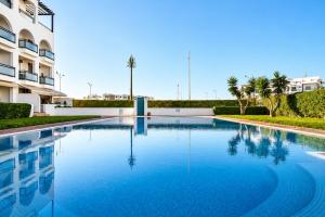 Agadir Bay, Pool, Walk to Beach