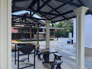 Private Pool Homestay Kota Bharu 3 Bilik Tidur Muat 12 Tetamu