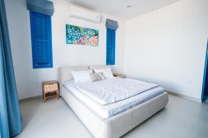 Sichon Beach Bedroom4