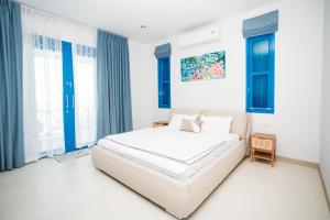 Sichon Beach Bedroom1