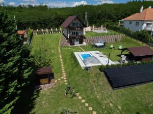 Aranyhegy Apartmanház