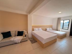 RA Suites