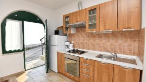 Holiday Home Ane - Makarska by Villas Guide
