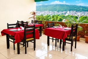 Hotel Sanobar