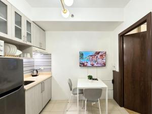 1BR Condotel Ridgewood Towers Near Airport #RW01-1
