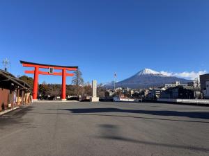 WARAKU Fujinomiya - Manga and Tea - Entire House for 5