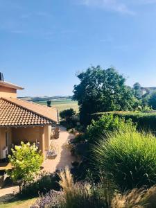 southEiFEL-FiNCA