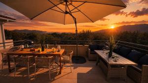 Appartement climatisé avec piscine et sublime vue