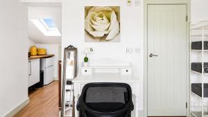 The Isabella Studio by Richmond Park