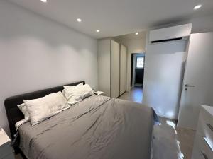 Lovely stay for families with garden and fireplace