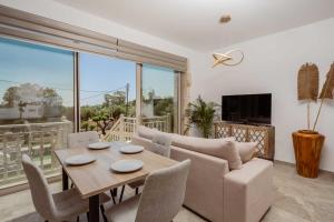 Ole Villas - 2 Bedroom Villa with private Pool, by TK Premium Stays