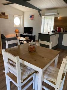 Le Chalet rouge à Pissos