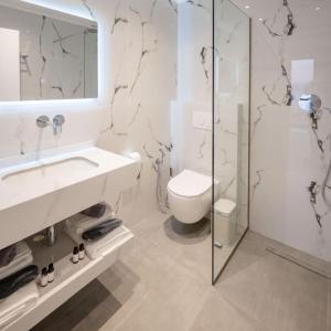 Alnes Apartments