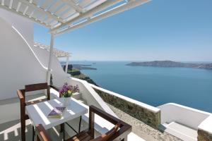 Afroessa Hotel by Caldera Houses