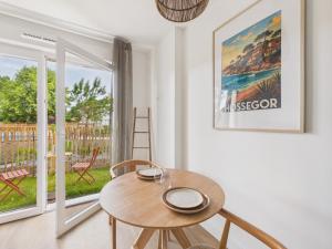 Le Funboard - studio pour 3 - piscine commune