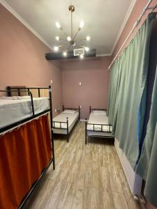 Hostel Room 110