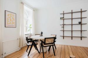 Trendy CPH Apt By The Lakes