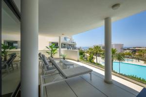 Amazing 3 bedroom with seaviews in Higueron