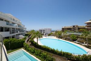 Amazing 3 bedroom with seaviews in Higueron