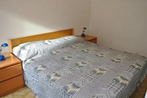Cozy flat with pool just 50m from the beach