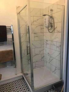 8 Bedroom House For Corporate Stays in Kettering