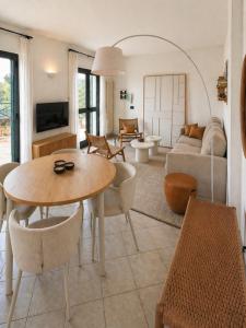 Riviera Panorama Retreat