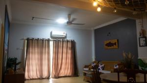 The Homestay 211 - nearby sky mirror jetty