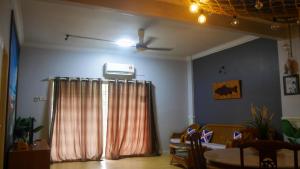 The Homestay 211 - nearby sky mirror jetty