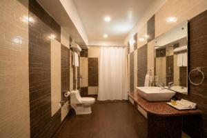 Hotel Sapphire Inn