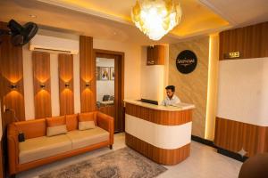 Hotel Satnam