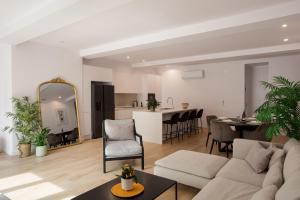 Luxury 4-Bedroom Residence in Prime Lisbon