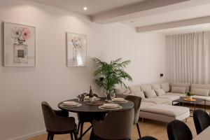 Luxury 4-Bedroom Residence in Prime Lisbon