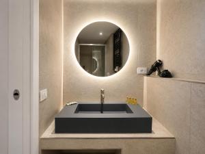 Pitti Suite 1