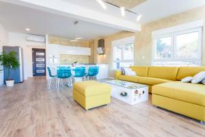 Apartment Solis Okrug Gornji