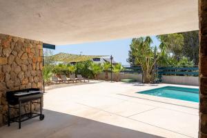 Bohemien House by Claire Homes