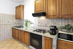 Appartamenti Mirella, quiet area, with parking space and wi-fi