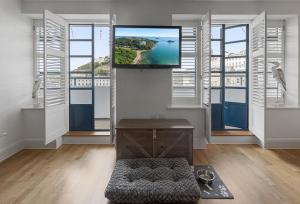 Harbour Lights Apartment