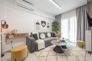 West Athens Luxurius Apartment