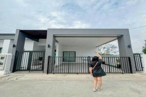Sunday Villa Green Mellow Pattaya