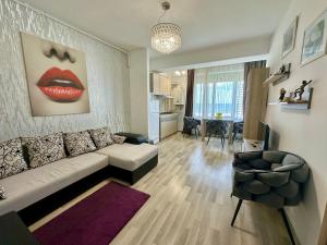 Dolce Aqua Summerland Apartments
