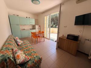 Apartment with large terrace in Rosolina Mare