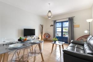 Famara Views III PB by Escapehome