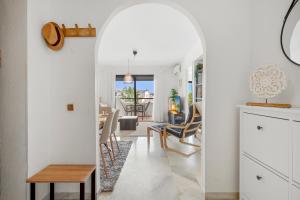 Riviera apt with pool by Costarentals - Ref 82