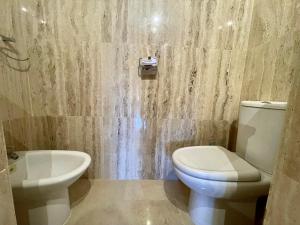 Sunny 2BR in Los Jardines de Santa Maria Golf, Elviria, Marbella, 4 Pools