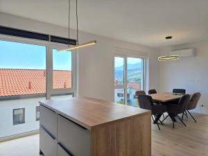Apartment Moonhlight with private rooftop terrace
