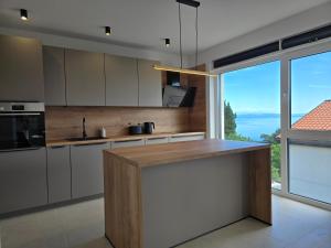 Apartment Moonhlight with private rooftop terrace