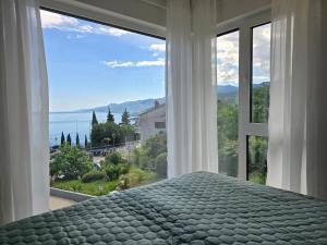 Apartment Moonhlight with private rooftop terrace