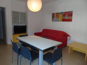 Charming stay near the center and the sand